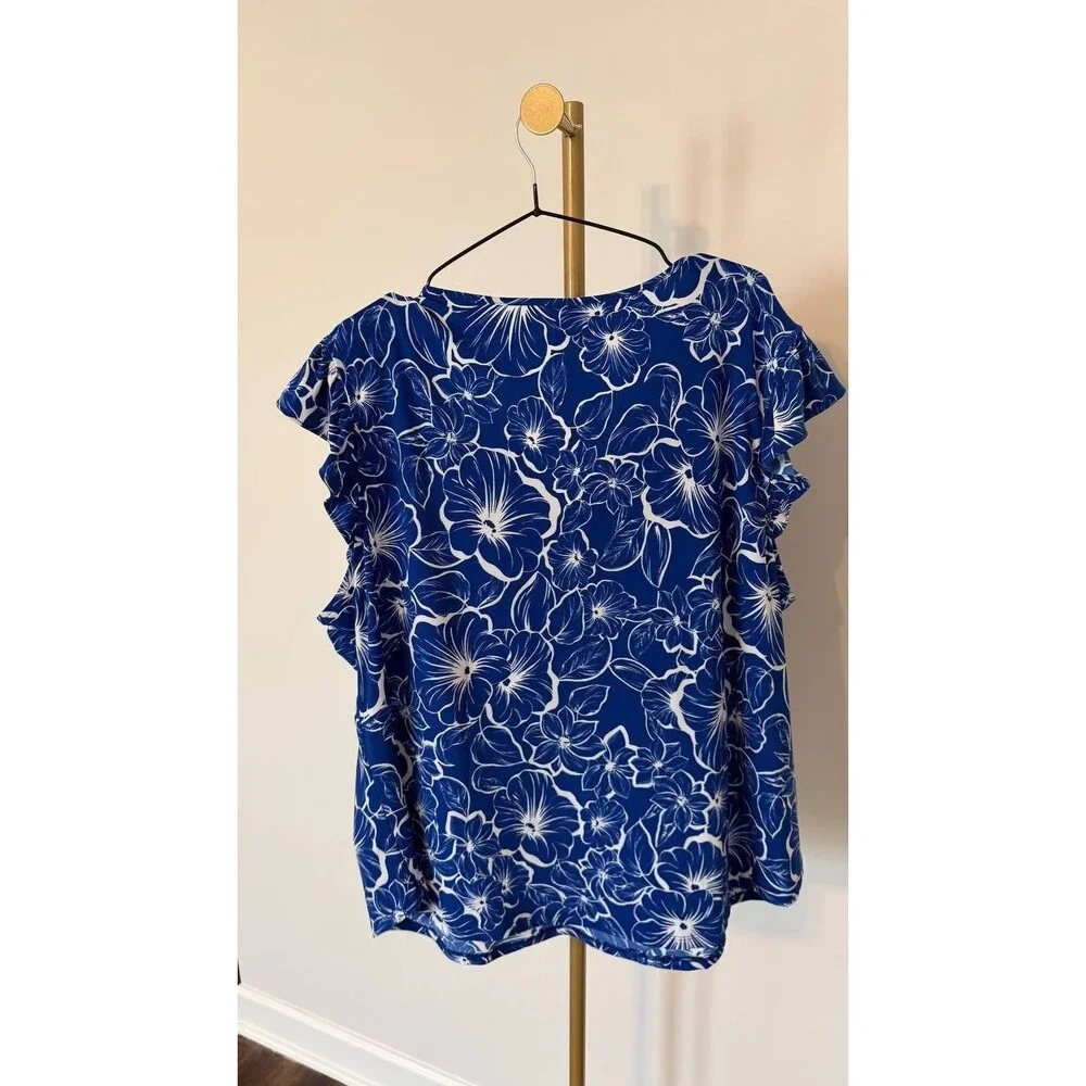 AK Anne Klein Blue Floral Blouse Short Sleeve V-Neck Ruffled Cap Size L - Picture 5 of 6